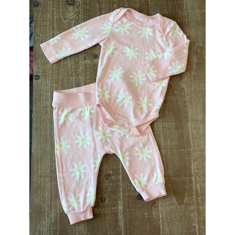 + Monica + Andy Daisy Bodysuit Jogger Set Pink 3-6M Baby Girl Organic Cotton